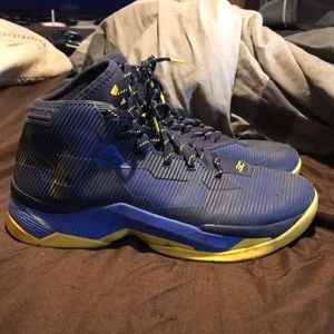 Curry’s Hightop Shoes